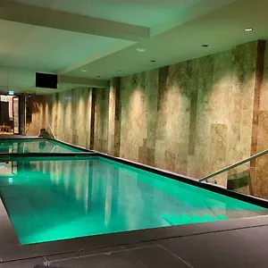 Hotel Star Champs-elysées, Paris