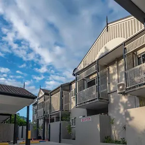 Benson Court 3* Brisbane