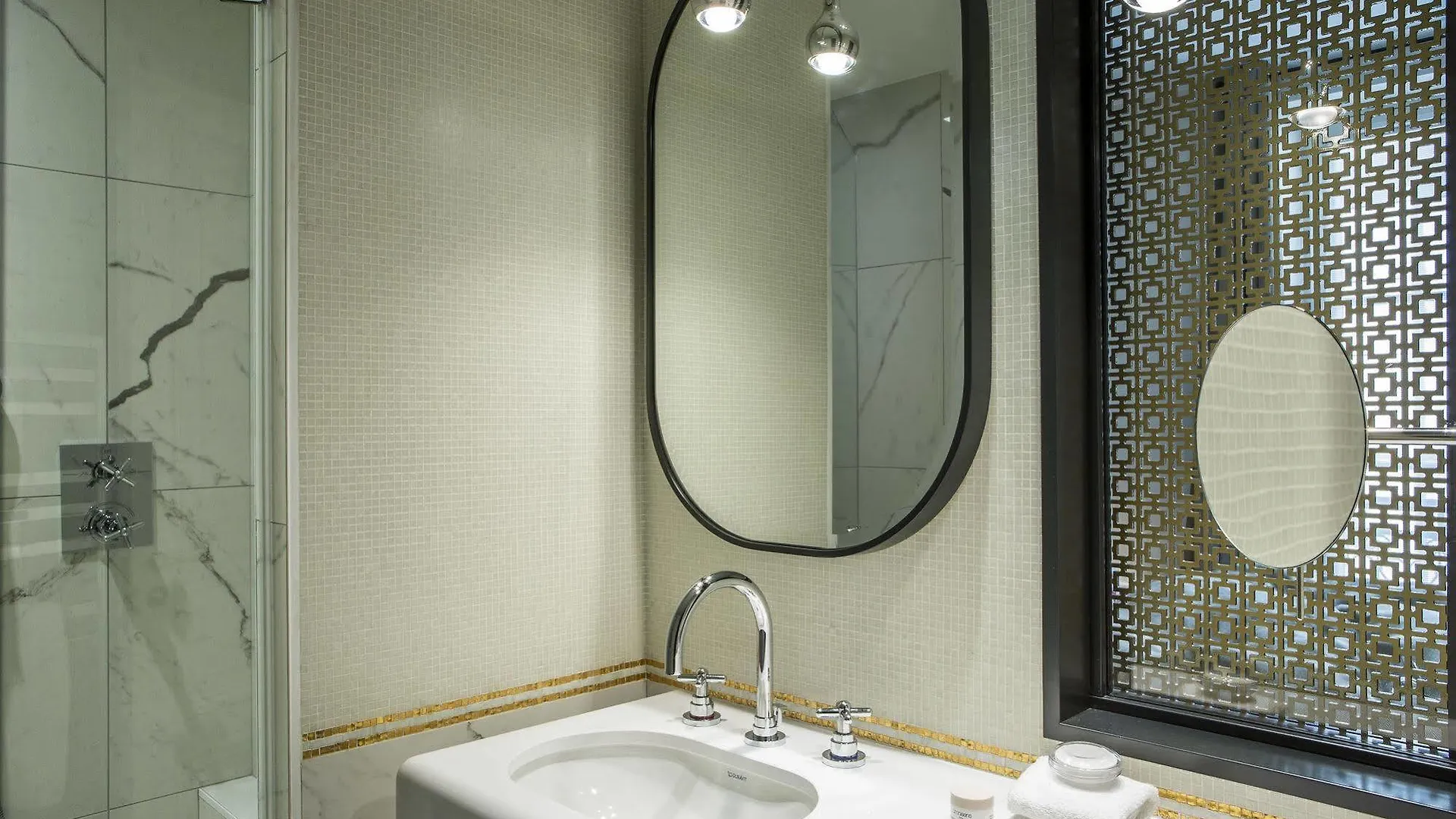 Hotel La Tamise - Esprit De France Paris